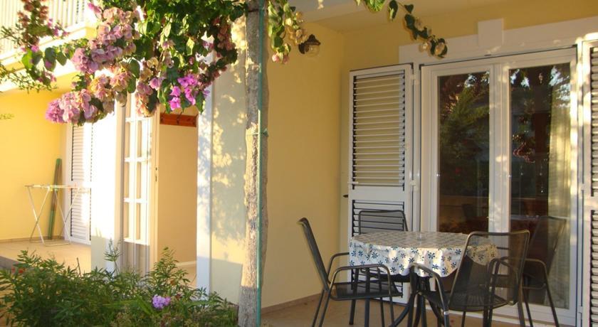 Holiday Retreat Apartment - Zadar Oda fotoğraf